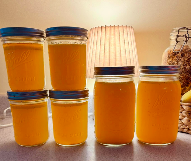 Easy Homemade Chicken Broth